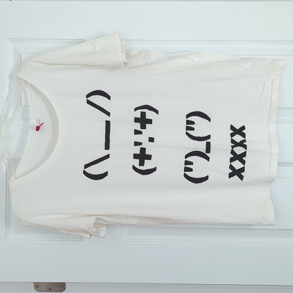 Bunny computer T-shirt H&H
